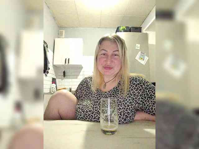 Vladlena55 webcam