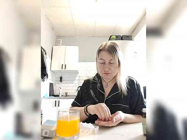 Vladlena55 webcam