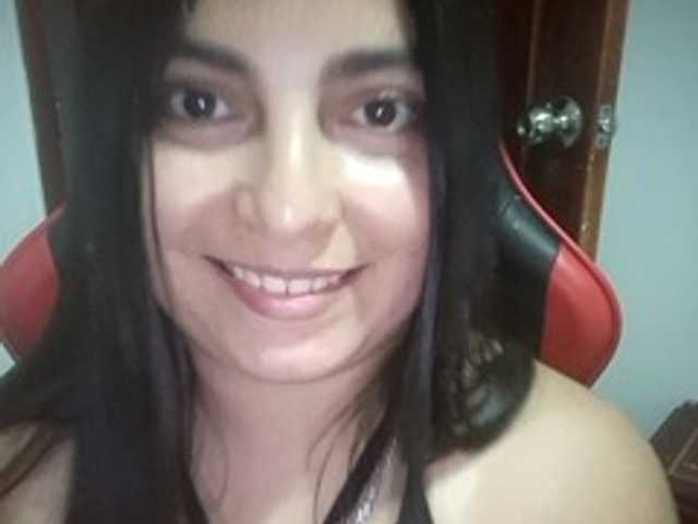 Cute-angel1's BongaCams show and profile