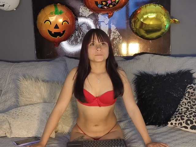  katiasecret chat room