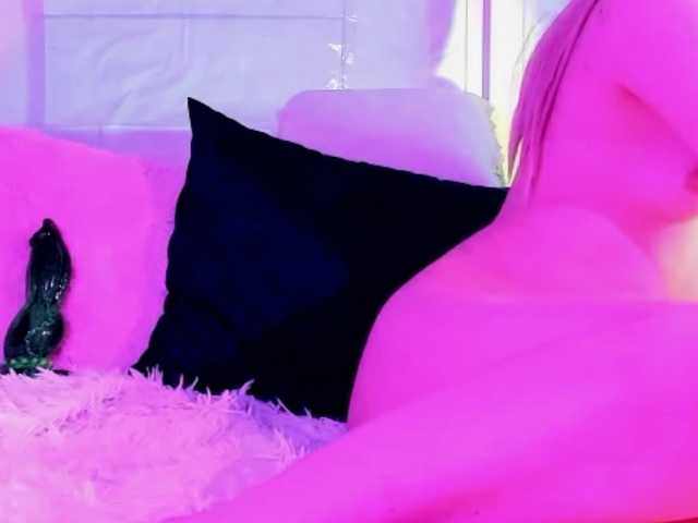 SweetSadness's BongaCams show and profile