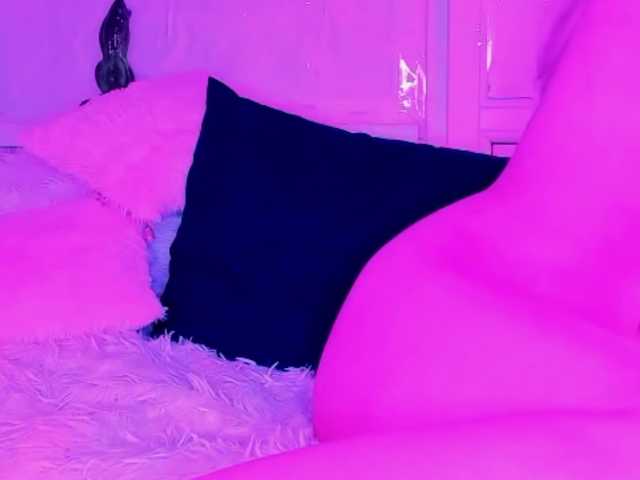 SweetSadness Live Cam on BongaCams and RICams