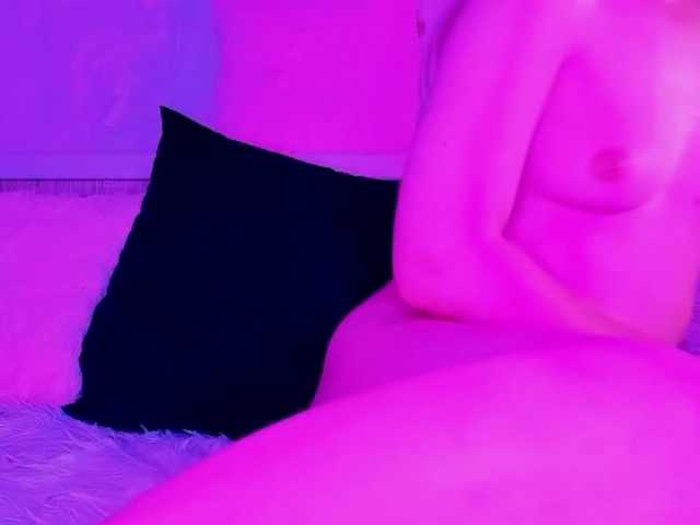 SweetSadness's BongaCams show and profile