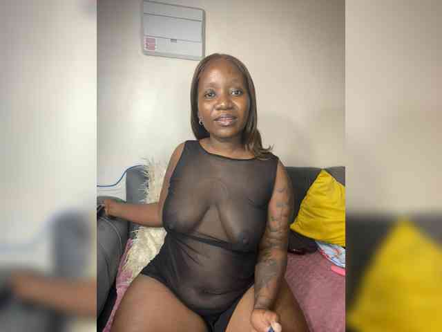 Gucci-Biatch1 webcam