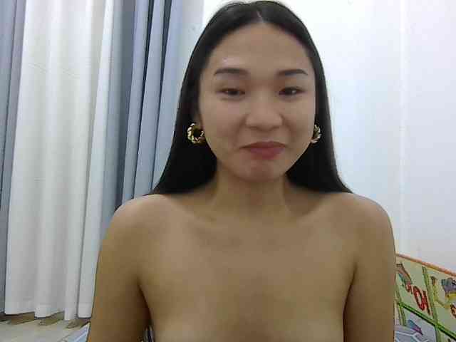 Cumslutselena69 Live Webcam on BongaCams