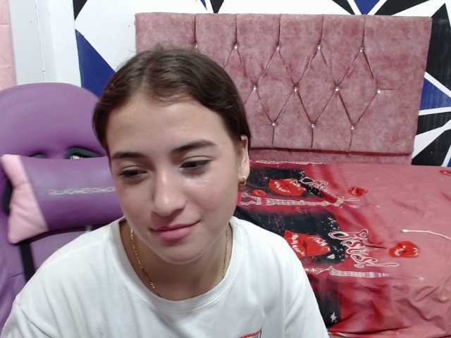  scarleth18 chat room