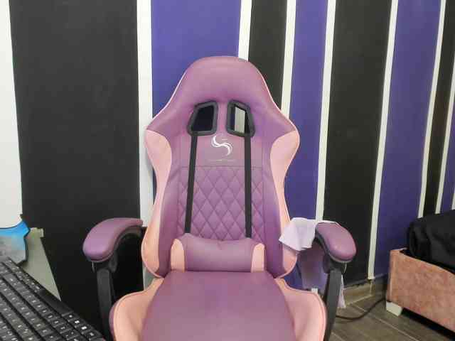 scarleth18 scarleth18