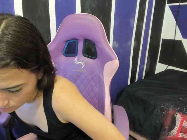 scarleth18 scarleth18