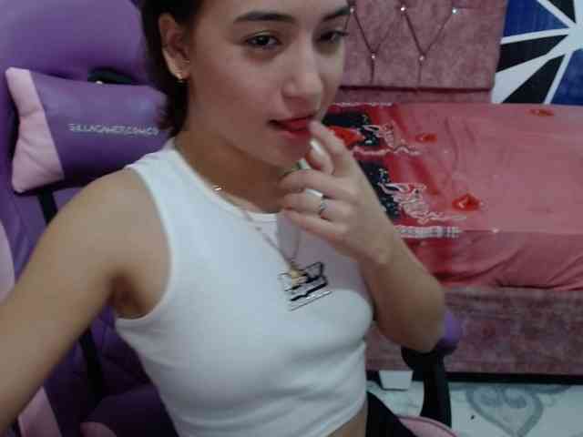 scarleth18 webcam