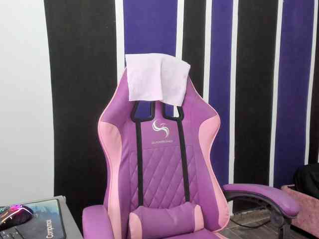 scarleth18 scarleth18