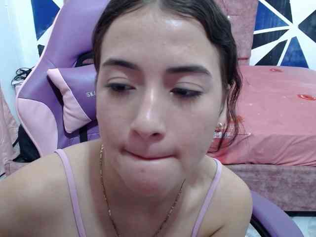 scarleth18 webcam