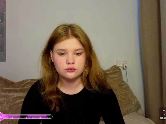 Lasey's BongaCams show and profile