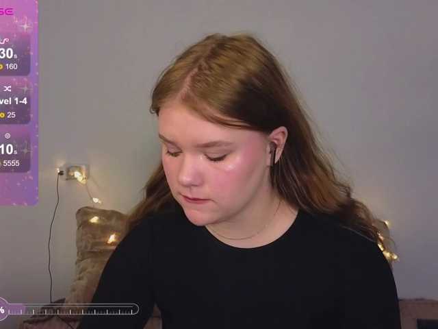 Lasey's BongaCams show and profile