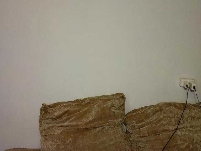 Lasey's BongaCams show and profile