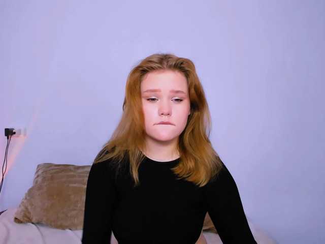 Lasey's BongaCams show and profile