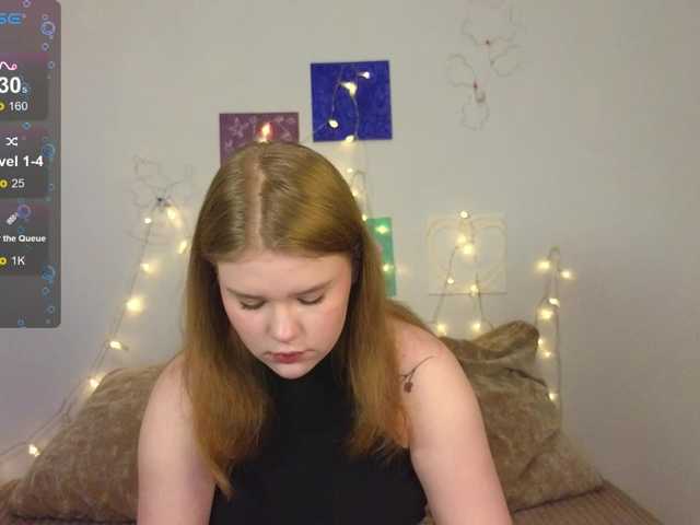 Lasey's BongaCams show and profile