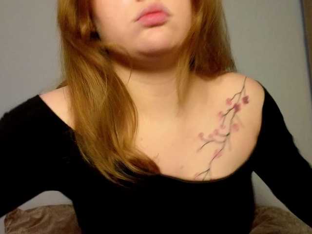 Lasey Live Cam on BongaCams