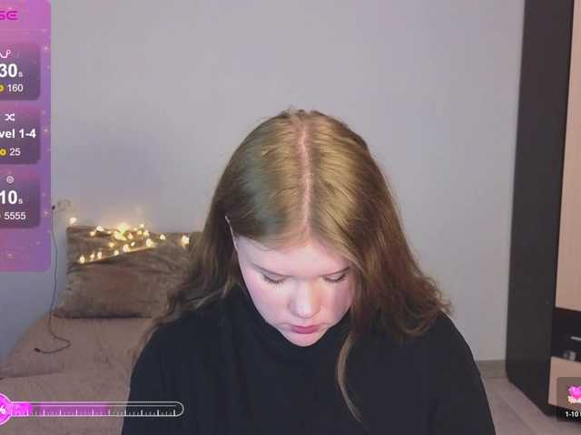 Lasey's BongaCams show and profile