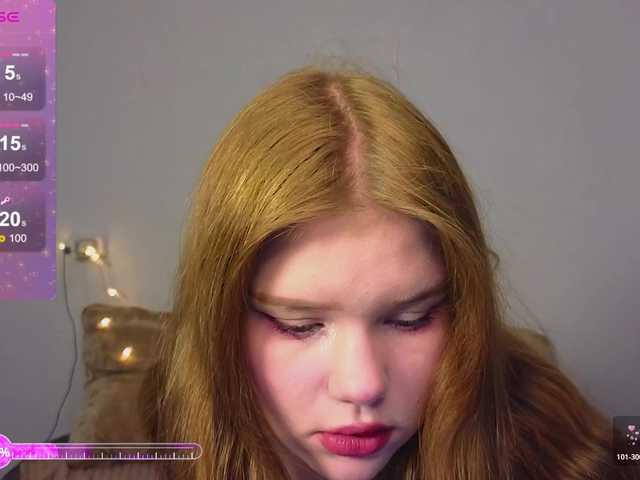 Lasey's BongaCams show and profile