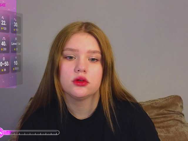 Lasey's BongaCams show and profile