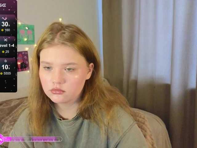 Lasey's BongaCams show and profile