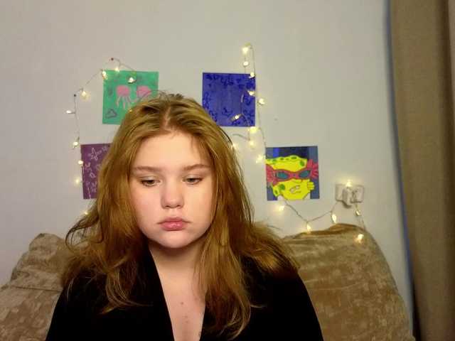 Lasey's BongaCams show and profile