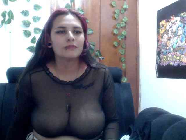 Rose-jesy webcam