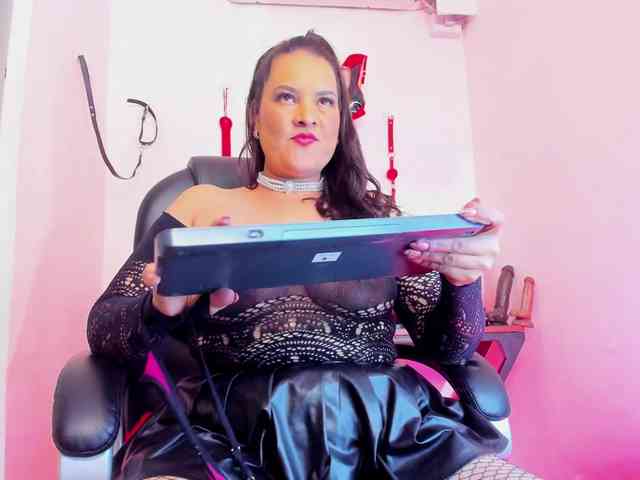 miss-skarleth miss-skarleth