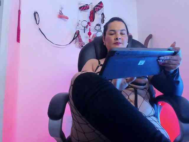 miss-skarleth webcam