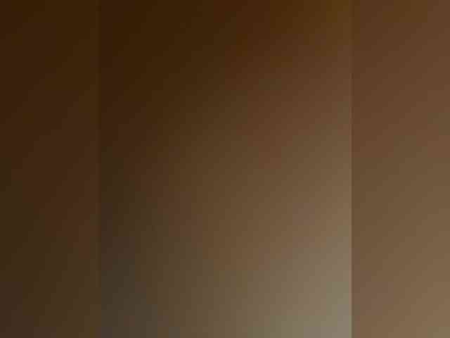 littlenelli webcam