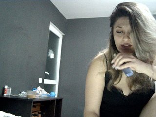 lionessmom Porn Show