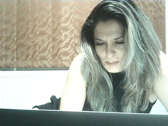 lionessmom's BongaCams show and profile