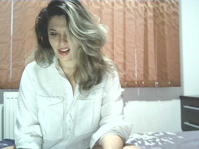 lionessmom's BongaCams show and profile