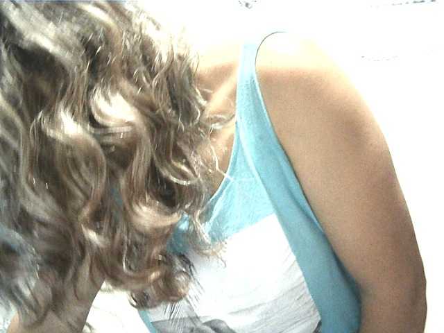 Sex chat gratuit in direct cu lionessmom pe BongaCams