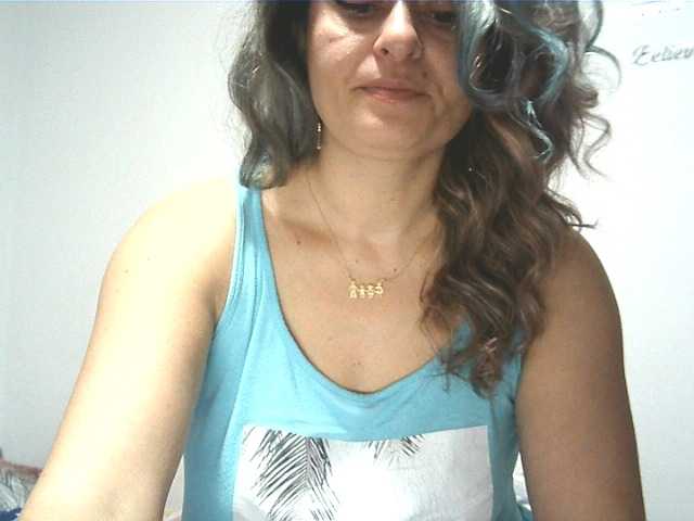 Sex chat gratuit in direct cu lionessmom pe BongaCams