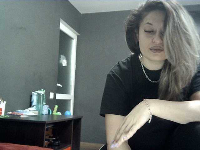 lionessmom's BongaCams show and profile