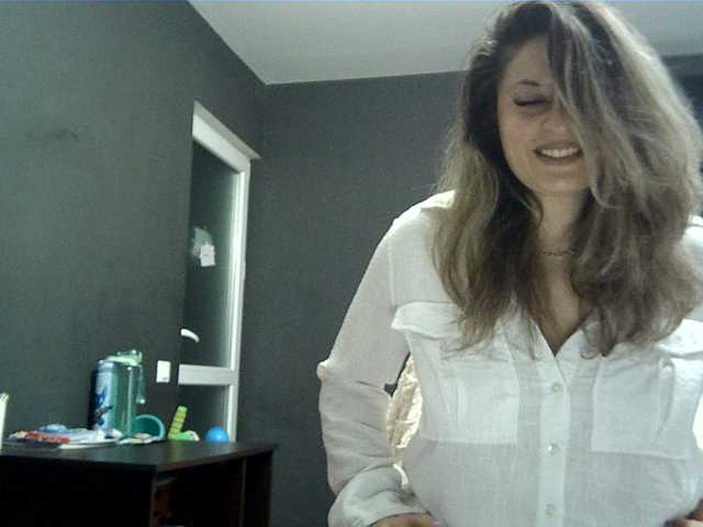 lionessmom's BongaCams show and profile