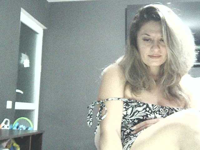 lionessmom's BongaCams show and profile