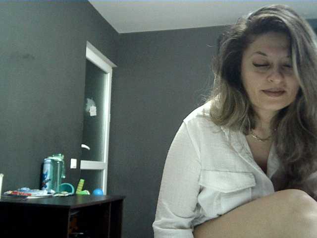 lionessmom's BongaCams show and profile