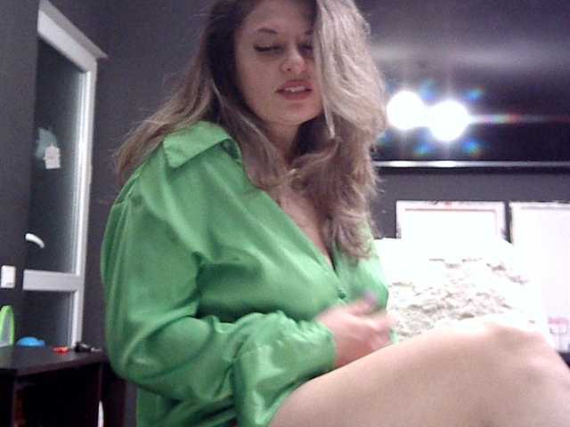 Sex chat gratuit in direct cu lionessmom pe BongaCams