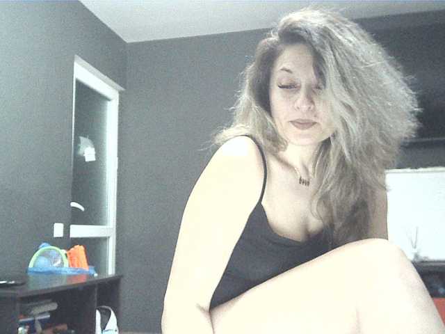 lionessmom's BongaCams show and profile