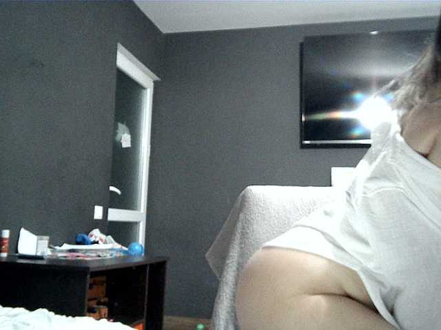 lionessmom live cam profile