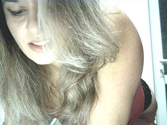 lionessmom webcam