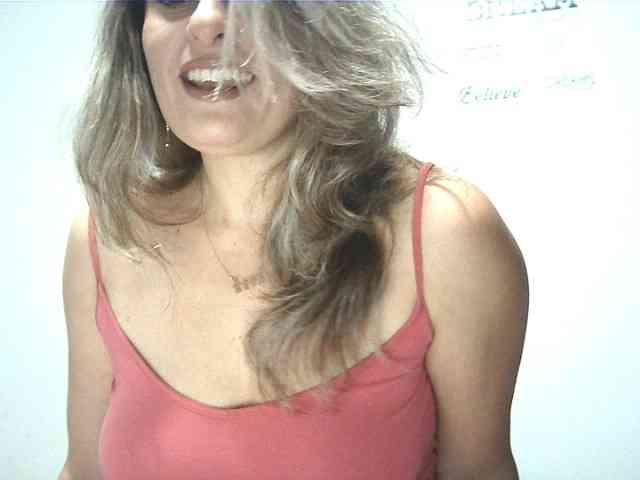 lionessmom webcam