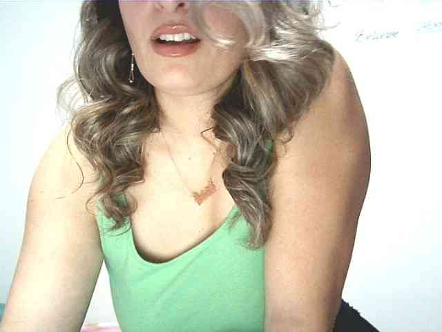 lionessmom webcam
