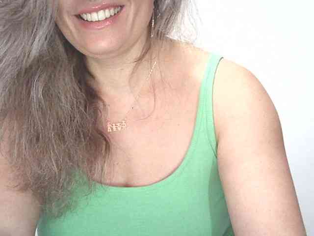 lionessmom webcam