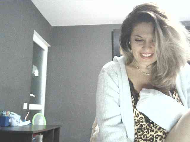 lionessmom Live Webcam on BongaCams