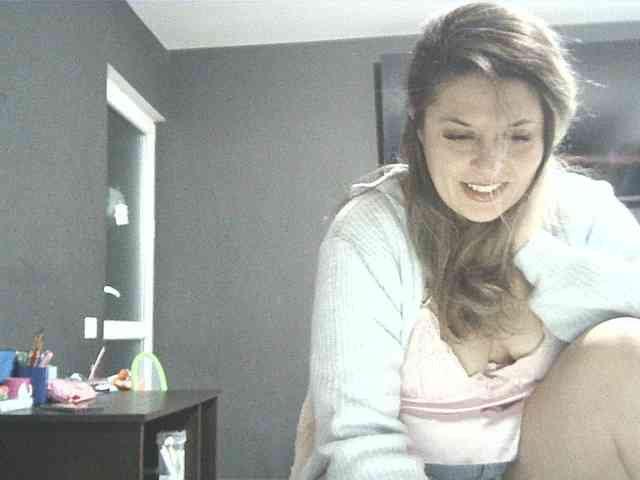 lionessmom webcam