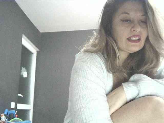 lionessmom Live Webcam on BongaCams