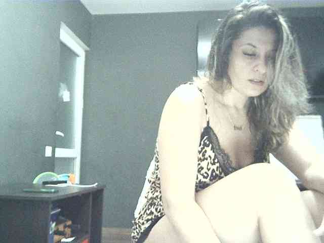 lionessmom webcam